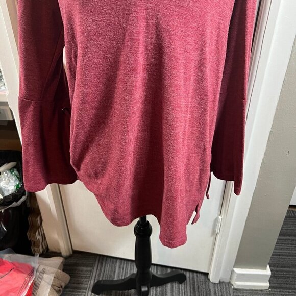 Weekend Suzanne betro rose pink v-neck hoodie bell tie sleeve top - Picture 3 of 8